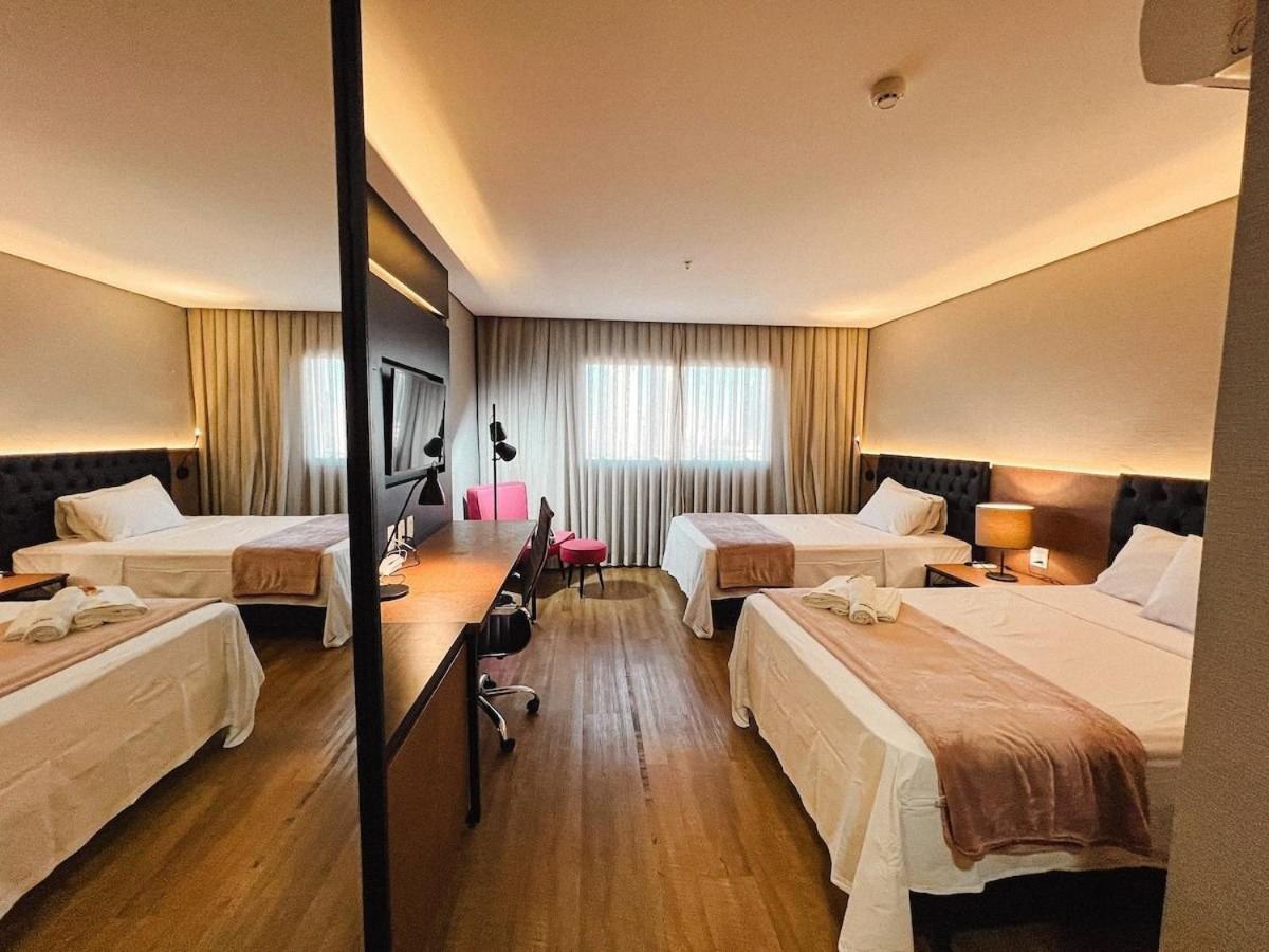 Quartos No Qs Marista Goiânia Exteriör bild